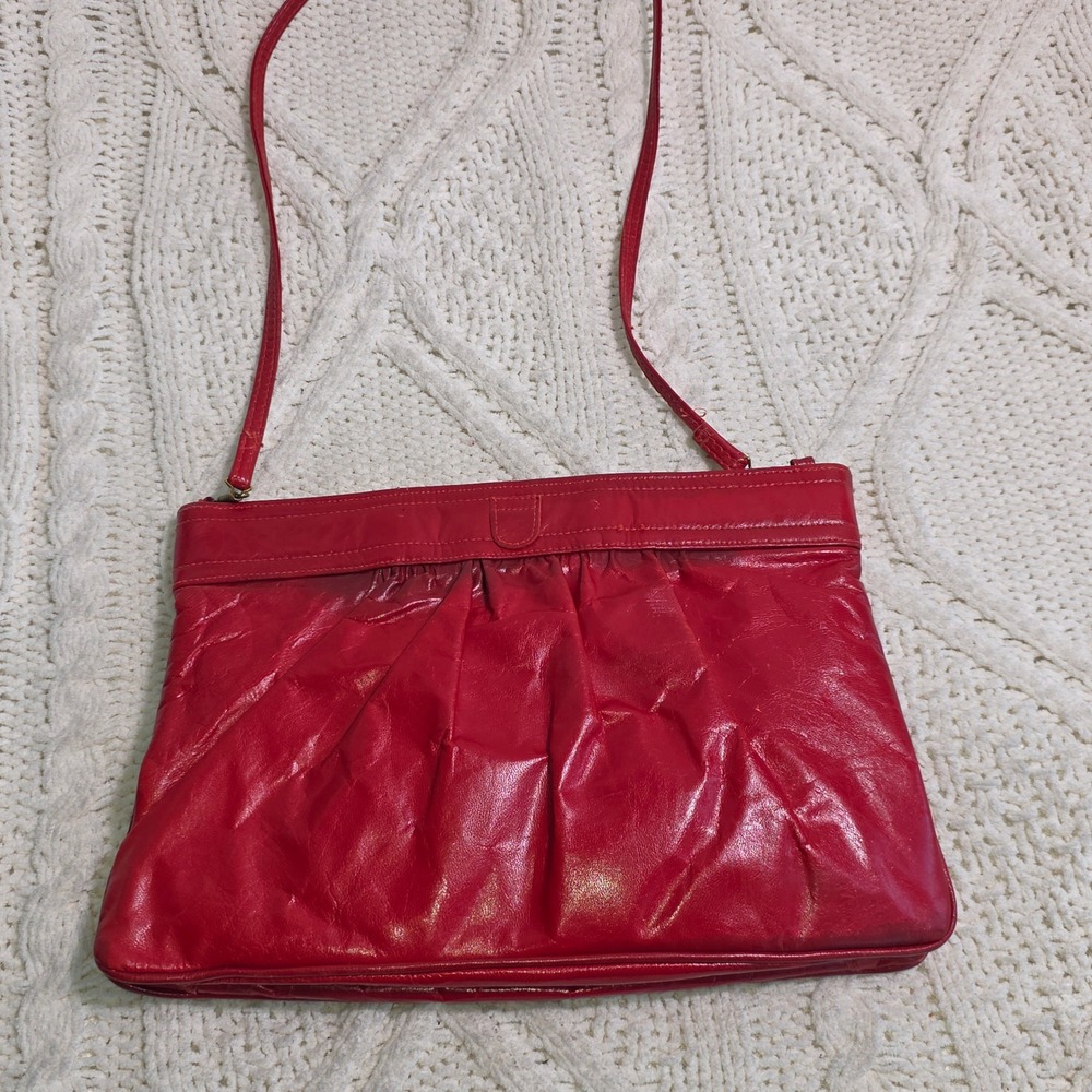 VTG Allison Bag Evening Purse Clutch Red Leather Circle Hinge Top 80s